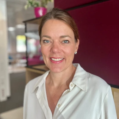 Imke Schepers - Head of Corporate Sales & Program Management Eurowings