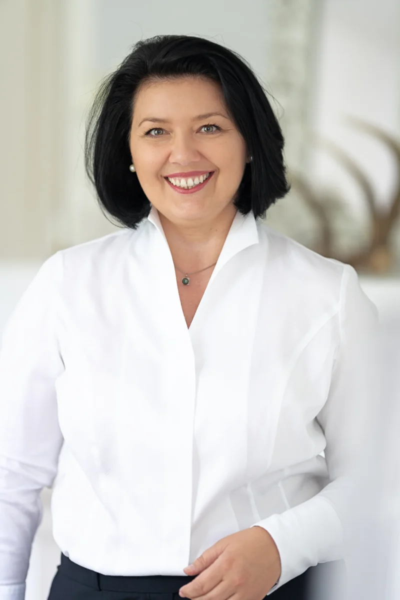 Angela Lille